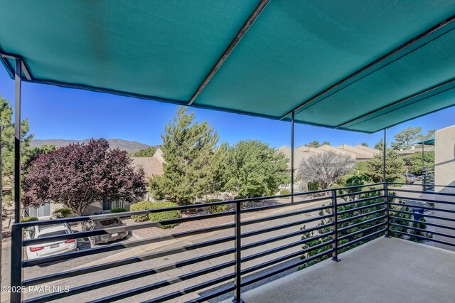 1005 N Rolling Green Rd, Dewey-Humboldt, AZ 86327 - view of balcony