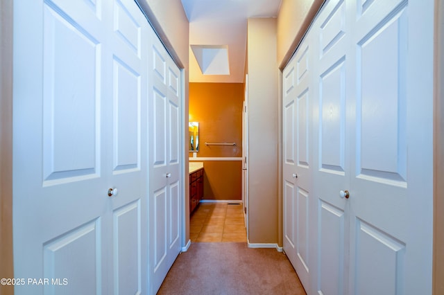 1005 N Rolling Green Rd, Dewey-Humboldt, AZ 86327 - corridor featuring light carpet and baseboards
