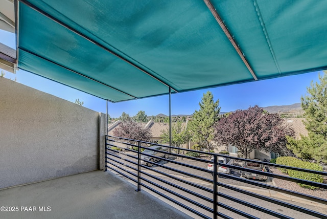 1005 N Rolling Green Rd, Dewey-Humboldt, AZ 86327 - view of balcony