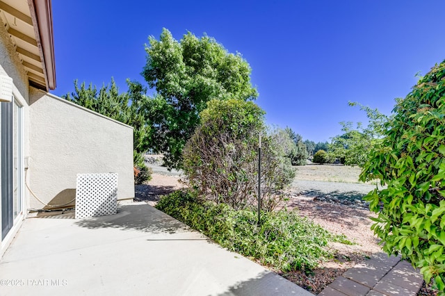 1005 N Rolling Green Rd, Dewey-Humboldt, AZ 86327 - view of patio