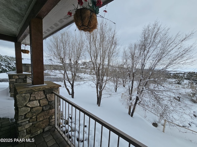 893 Canyon Breeze Ct, Prescott, AZ 86303 - view of snow covered back of property