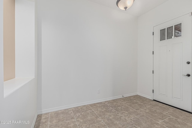 893 Canyon Breeze Ct, Prescott, AZ 86303 - entryway with baseboards