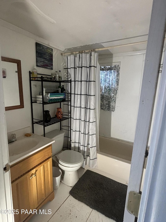 full bathroom featuring shower / bath combination with curtain, vanity, and toilet