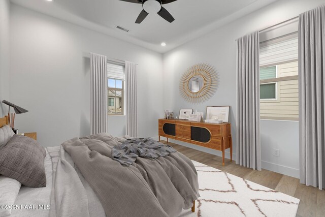 1148 S Lakeview Dr, Prescott, AZ 86301 - bedroom featuring visible vents, baseboards, recessed lighting, light wood-style flooring, and a ceiling fan