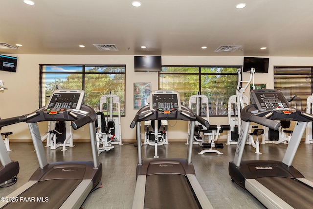 7420 E Reins Ct, Prescott Valley, AZ 86314 - exercise room featuring plenty of natural light and recessed lighting
