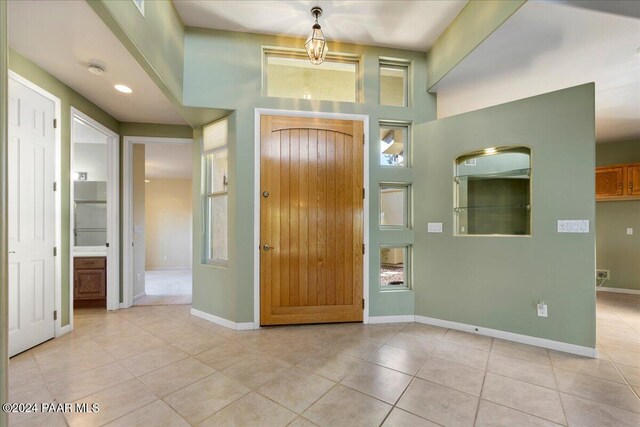 view of tiled entryway