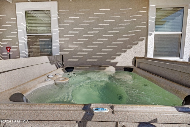 details featuring a hot tub