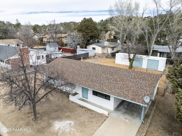 birds eye view of property featuring a residential view