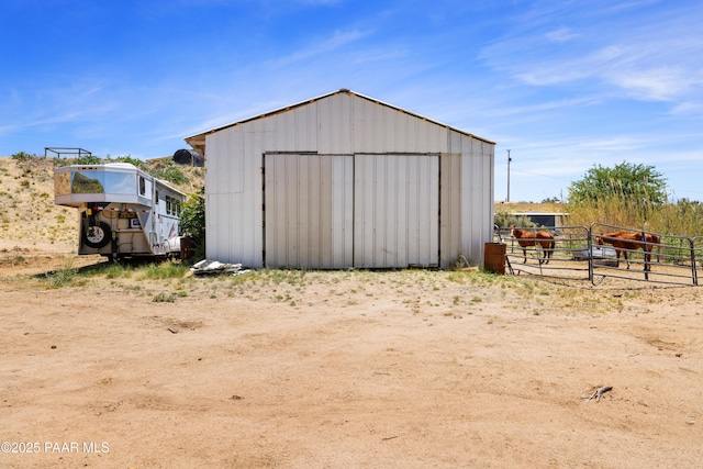 8910 S Steven Trl, Kirkland, AZ 86332 - view of pole building