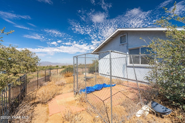 7555 W Wexford Dr, Wilhoit, AZ 86332 - view of yard featuring a mountain view