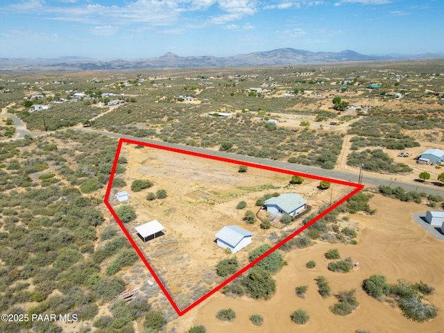 7555 W Wexford Dr, Wilhoit, AZ 86332 - aerial view of sparsely populated area with property parcel outlined