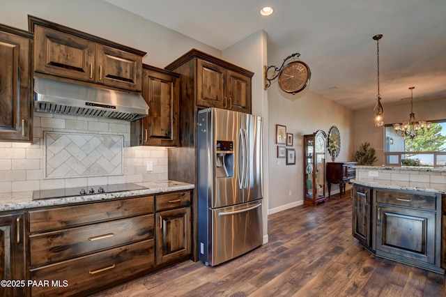 9150 N Whitney Way, Prescott Valley, AZ 86315 - kitchen featuring stainless steel fridge, under cabinet range hood, black electric cooktop, baseboards, and dark wood-type flooring