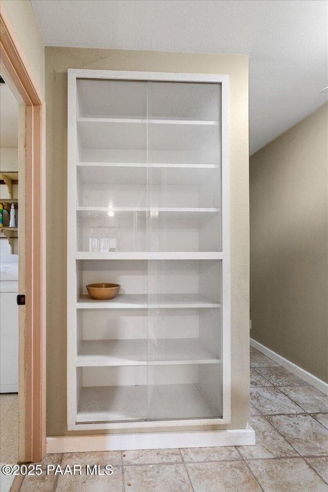 2403 Country Park Dr, Prescott, AZ 86305 - detailed view of baseboards