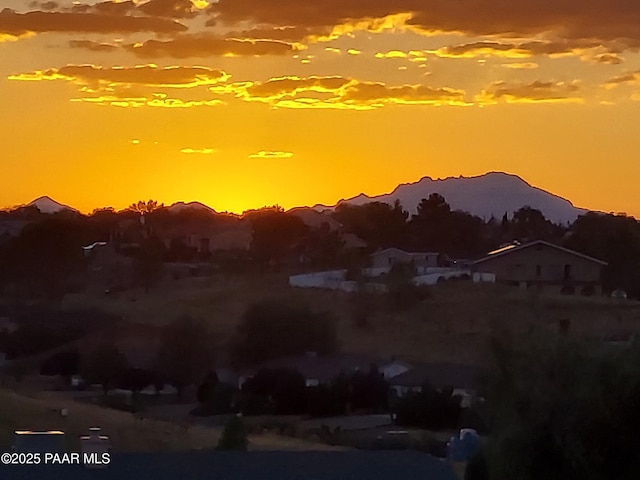 property view of mountains