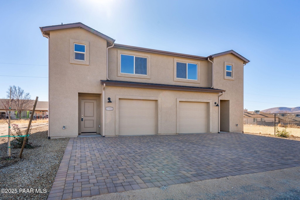 view of front facade with a garage