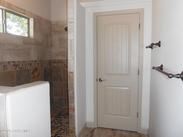 3575 N Meadowlark Dr, Prescott Valley, AZ 86314 - bathroom with walk in shower and wood finished floors