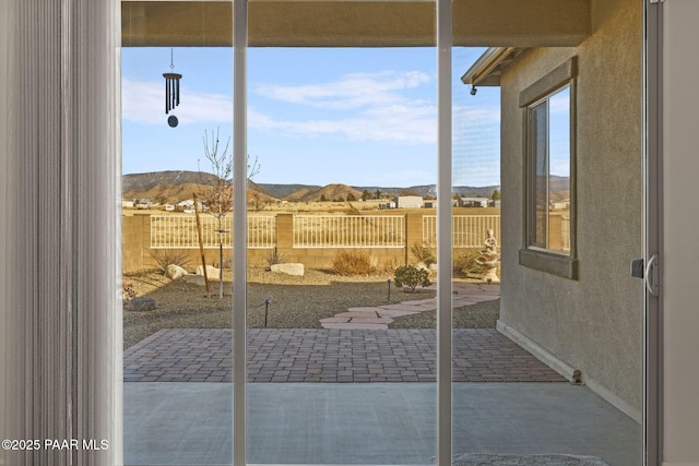 entryway with a mountain view