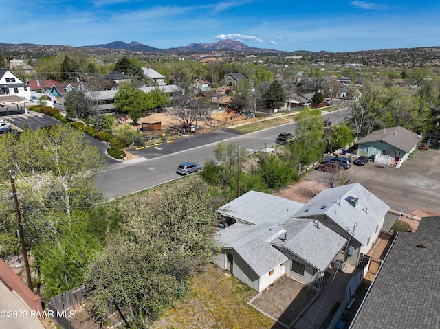 bird's eye view featuring a mountain view