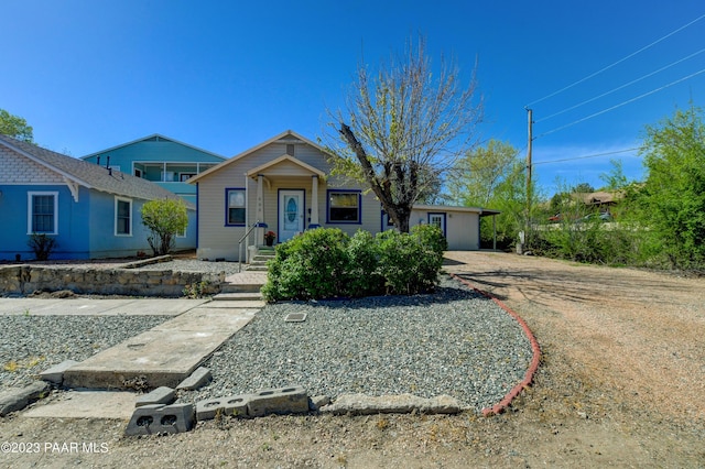 view of front of property