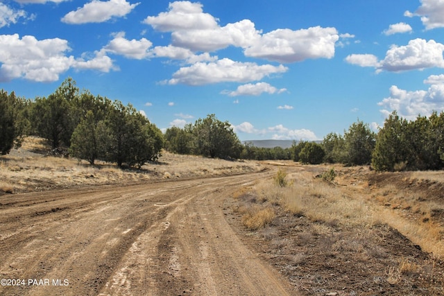 5079 N Pineveta Rd, Ash Fork, AZ 86320