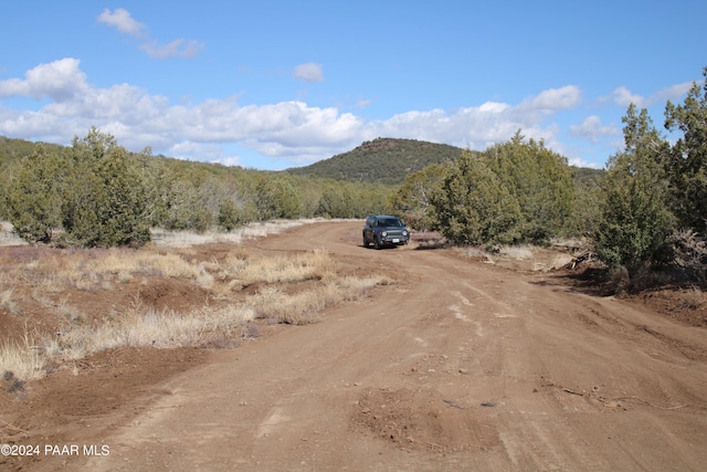 5079 N Pineveta Rd, Ash Fork, AZ 86320