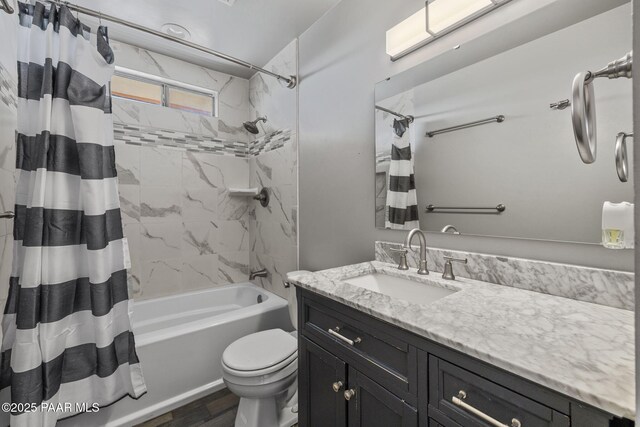 2615 W Red Tail Way, Prescott, AZ 86305 - full bathroom featuring shower / tub combo with curtain, toilet, vanity, and wood finished floors