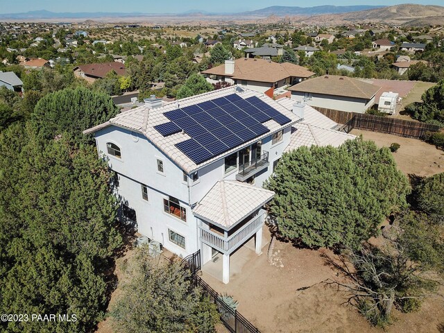 bird's eye view featuring a mountain view