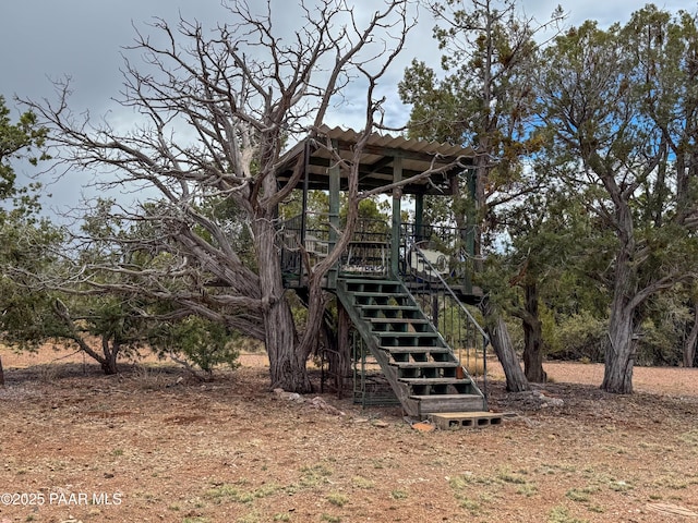 55409 Madre Cir, Seligman, AZ 86337 - view of jungle gym with stairway