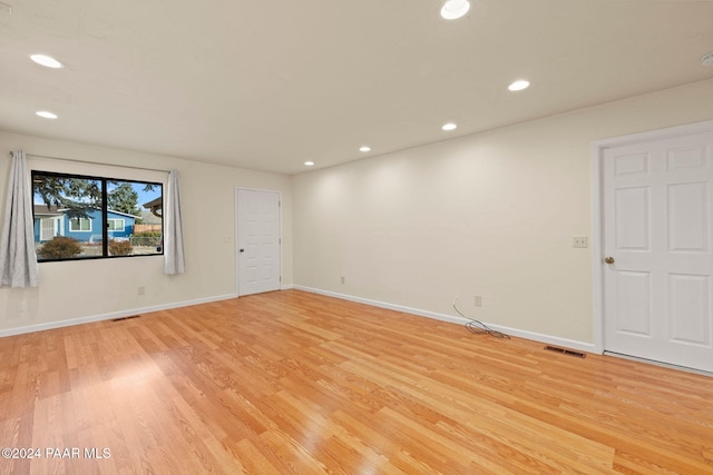 empty room featuring light hardwood / wood-style flooring