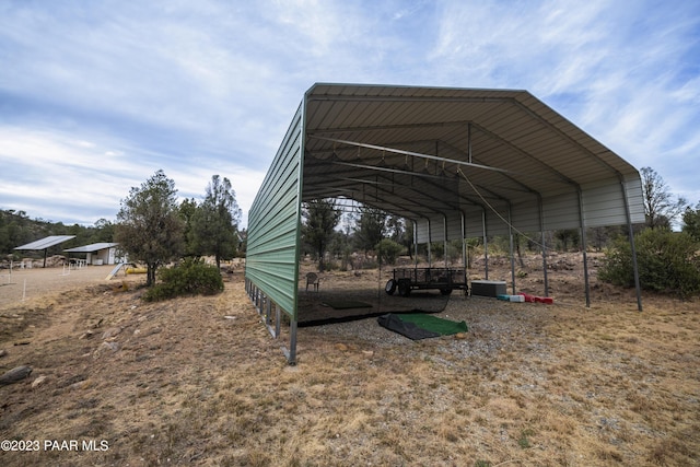 view of outdoor structure featuring a carport
