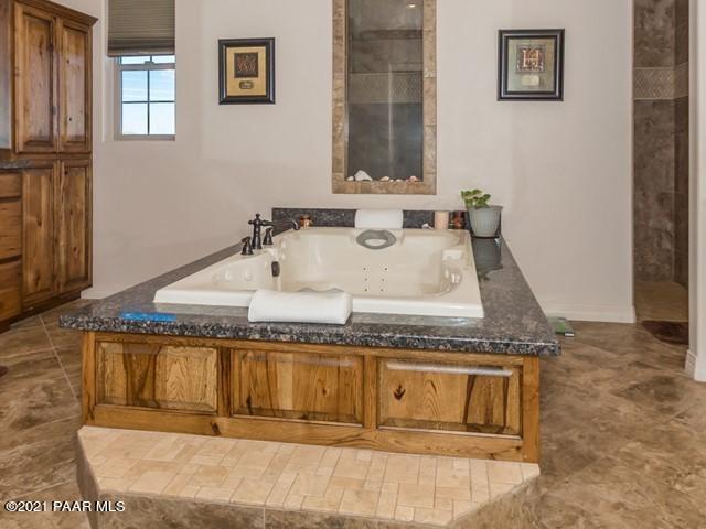 785 N Rd 1 W, Chino Valley, AZ 86323 - photo 20