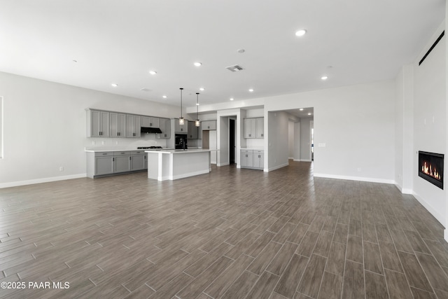 view of unfurnished living room