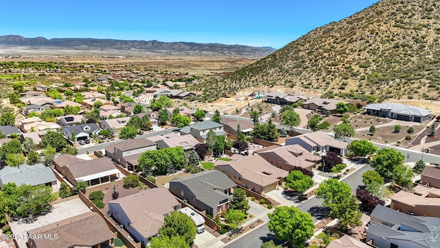 7334 E Goodnight Ln, Prescott Valley, AZ 86314 - aerial view of residential area featuring a mountain backdrop