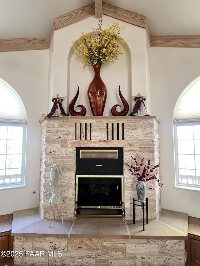 1167 Eagles Nest, Prescott, AZ 86303 - detailed view of a fireplace with flush hearth