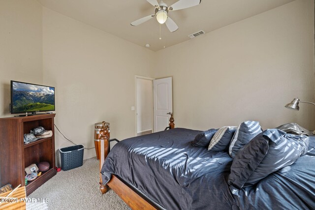 bedroom featuring carpet and ceiling fan