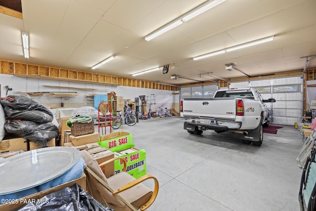 5278 N Saddleback Dr, Prescott Valley, AZ 86314 - garage featuring a garage door opener