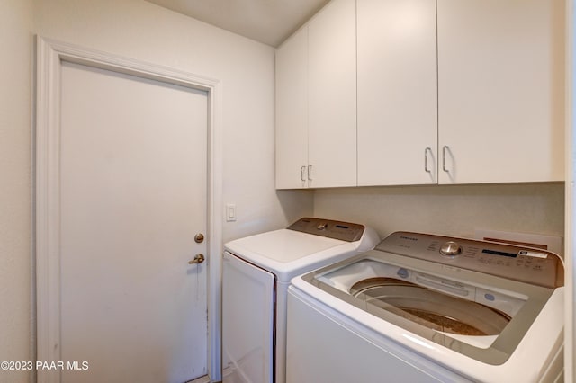 3096 Montana Dr, Prescott, AZ 86301 - clothes washing area featuring independent washer and dryer and cabinet space