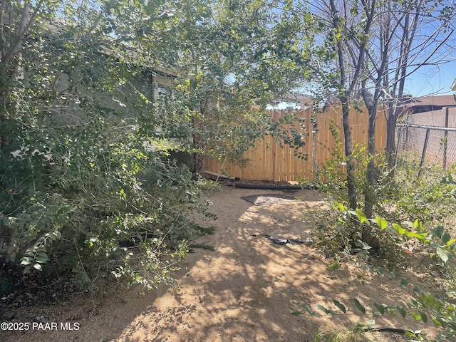 8080 E Lakeshore Dr, Prescott Valley, AZ 86314 - photo 28