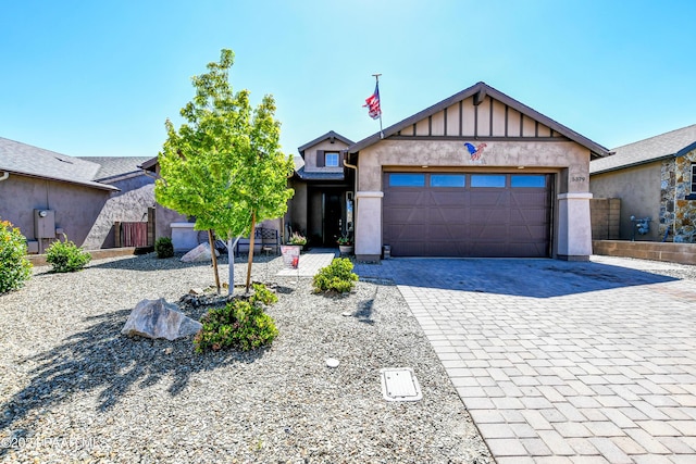 view of front of house featuring a garage