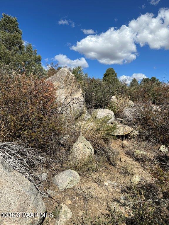 17926 S Pinon Ln, Peeples Valley, AZ 86332