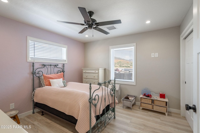 2905 S Omega Dr, Dewey-Humboldt, AZ 86329 - bedroom featuring recessed lighting, light wood-type flooring, baseboards, a ceiling fan, and a closet