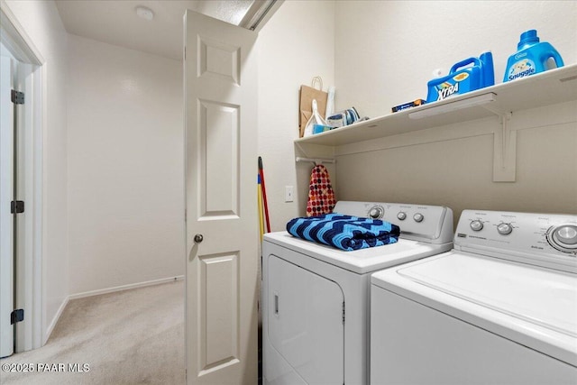 12912 E Santiago St, Dewey-Humboldt, AZ 86327 - laundry room featuring independent washer and dryer and light carpet