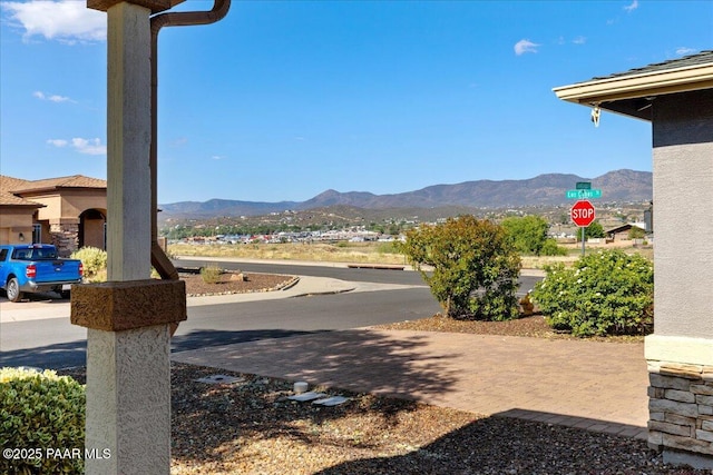 12912 E Santiago St, Dewey-Humboldt, AZ 86327 - view of yard featuring a mountain view