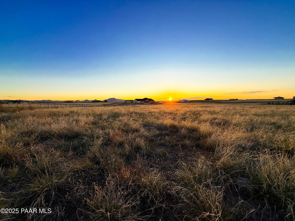J1 E Manzella Ct, Prescott Valley, AZ 86315 - photo 1