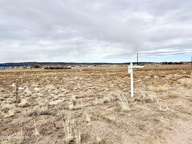360 W Hawaii Rd, Paulden, AZ 86334 - photo 3