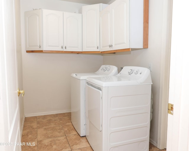6265 E Distant View Ct, Cornville, AZ 86325 - laundry room featuring washer and dryer and cabinet space
