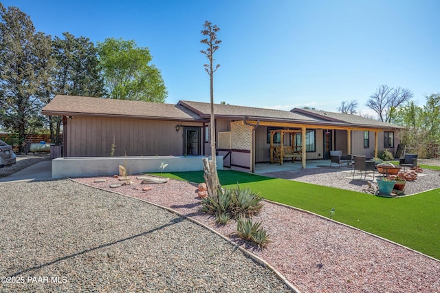 24585 N Catalina St, Paulden, AZ 86334 - back of property featuring a patio area