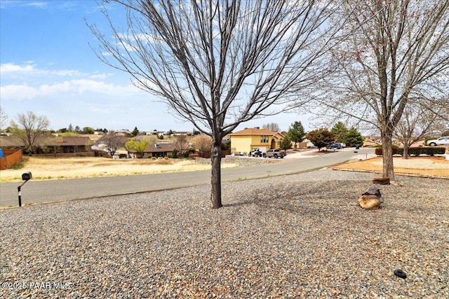 view of yard with a residential view