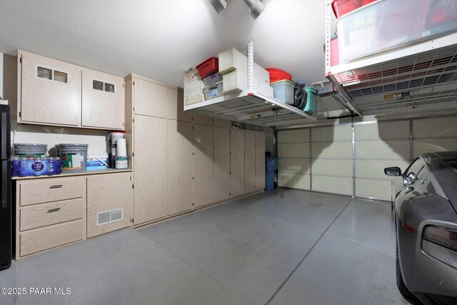 26647 N 43rd St, Cave Creek, AZ 85331 - view of garage