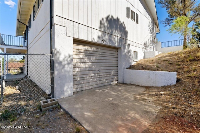 1287 N Lois Dr, Prescott, AZ 86301 - view of home's exterior featuring an attached garage